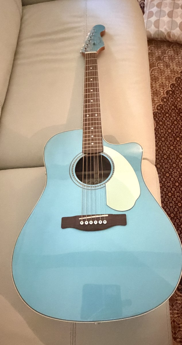 Guitare Fender Sonoran SCE bleu clair